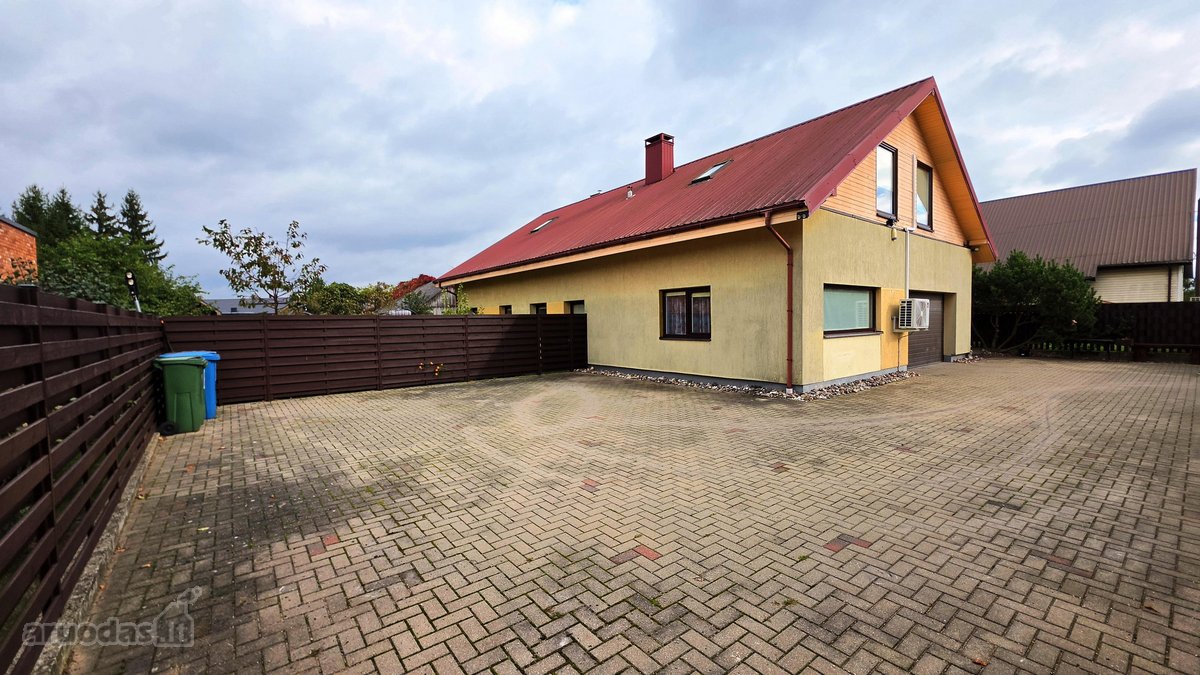 Parduodamas Namas Su Atskirą Įėjimą Turinčia - nuotraukos Nr. 34