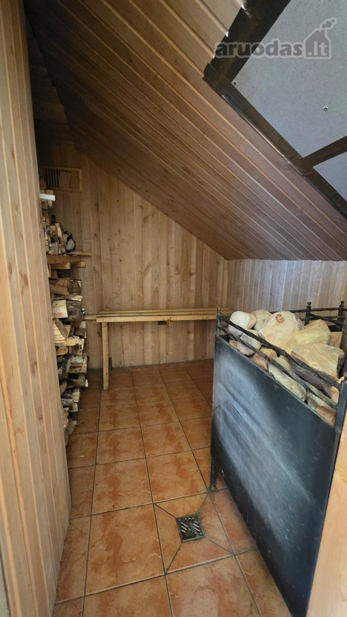 Parduodamas Namas Su Atskirą Įėjimą Turinčia - nuotraukos Nr. 43