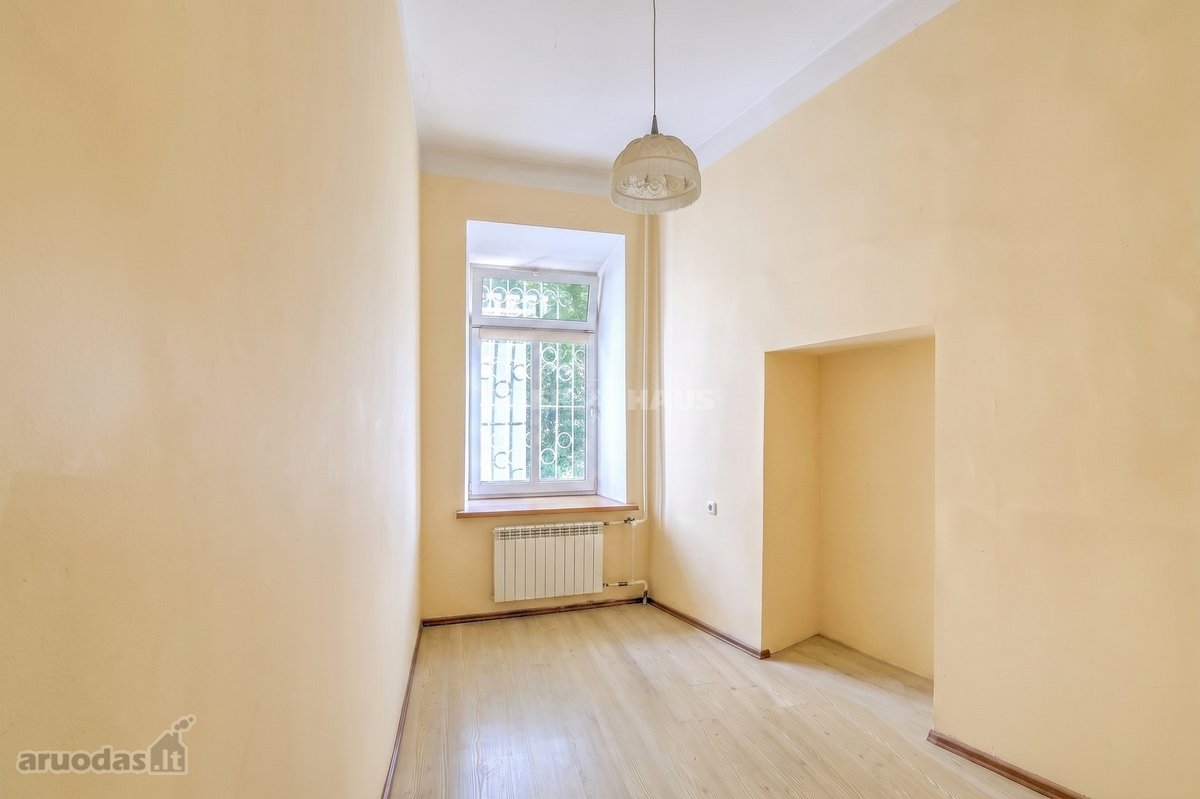 Parduodamas erdvus 4 kambarių butas Vilniaus - nuotraukos Nr. 7