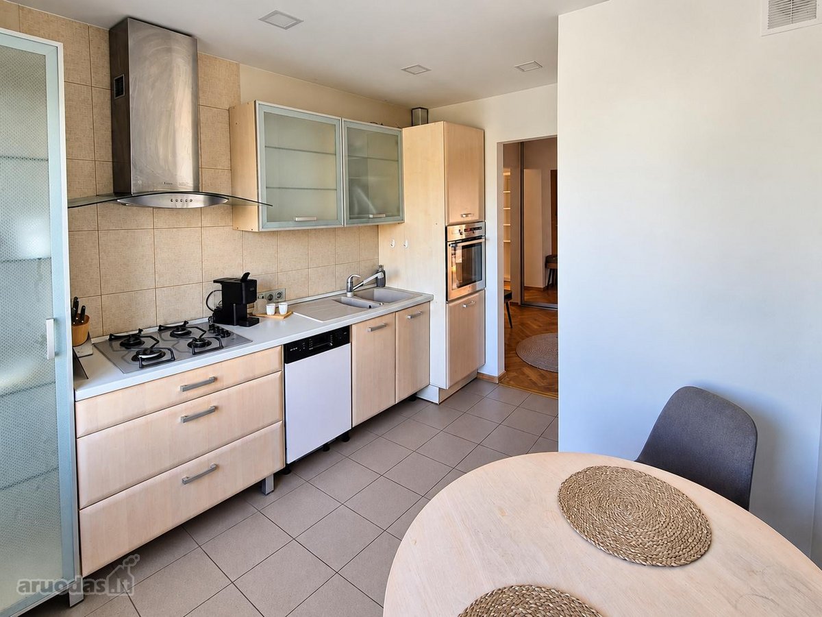 Nuomojamas erdvus ir jaukus 76 m², trijų - nuotraukos Nr. 6