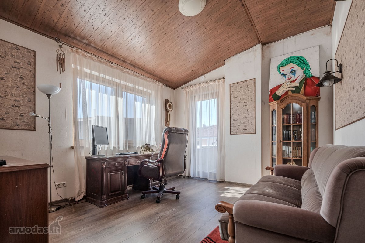 Parduodamas Erdvus 2 Aukštų Namas Klaipėdoje, - nuotraukos Nr. 32