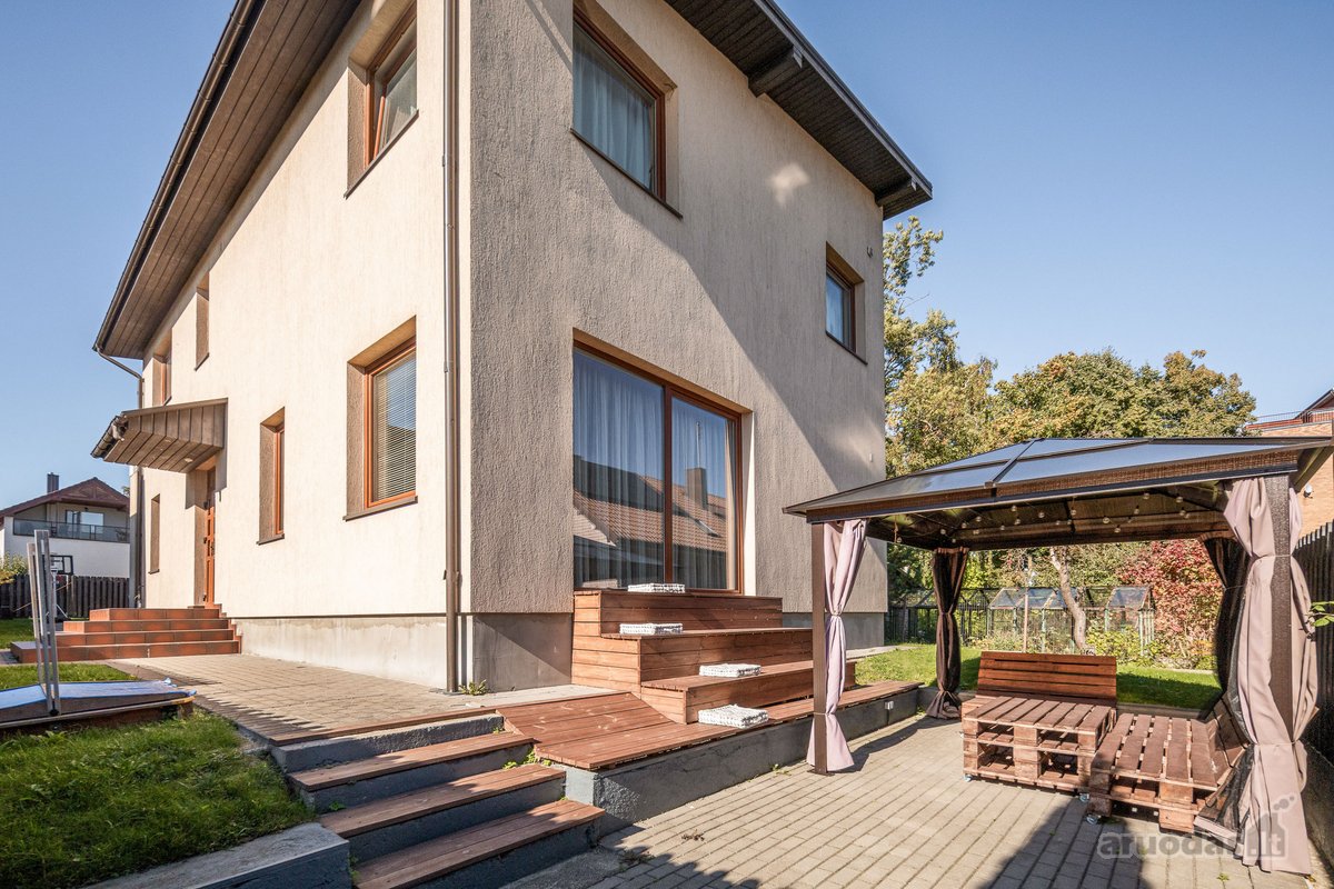Parduodamas Erdvus 2 Aukštų Namas Klaipėdoje, - nuotraukos Nr. 51