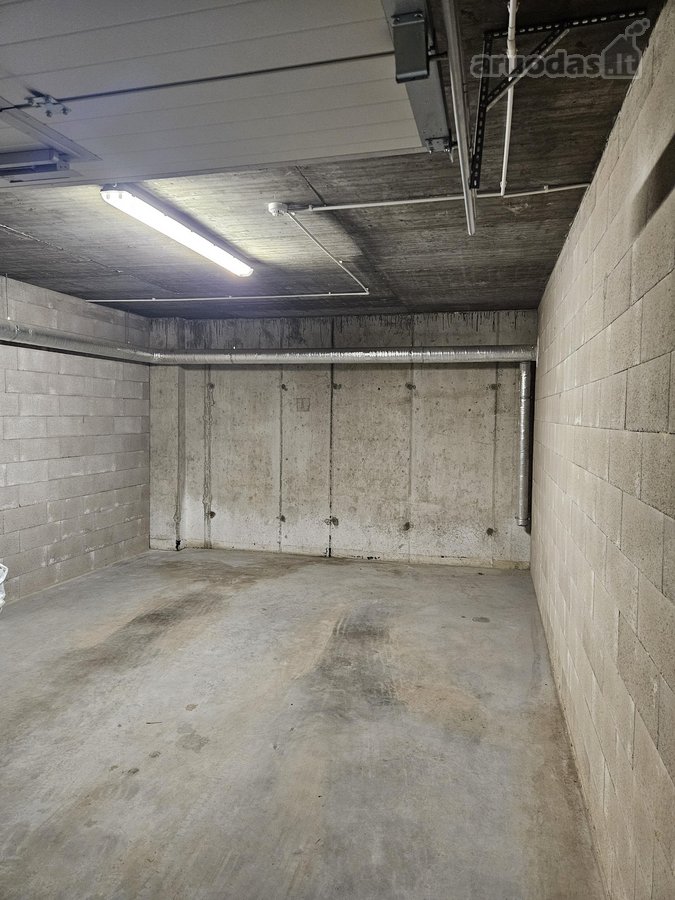 Išnuomojamas 32 m² Požeminis Garažas Mažajame - nuotraukos Nr. 5