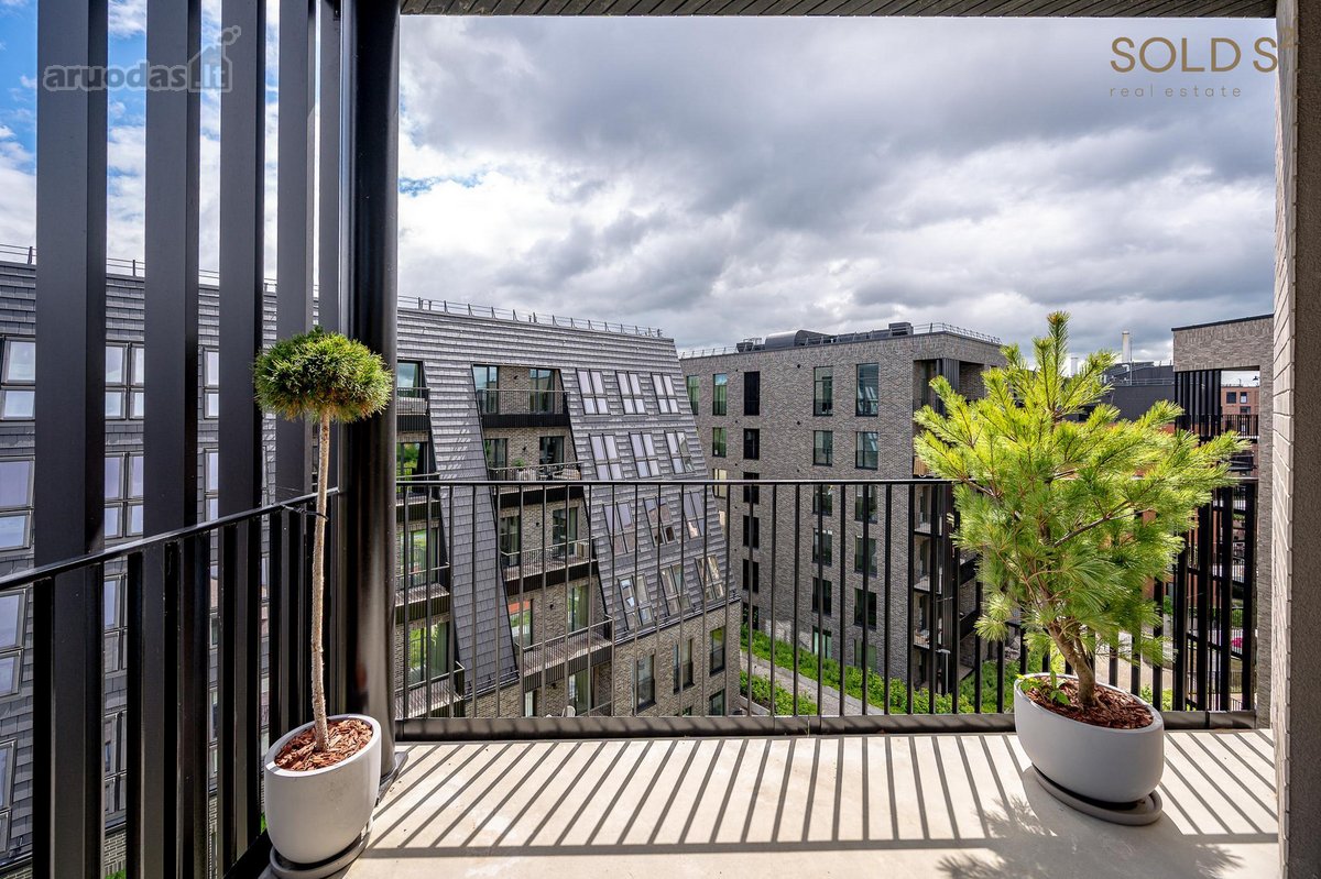 Parduodami šviesūs ir erdvūs apartamentai su - nuotraukos Nr. 16
