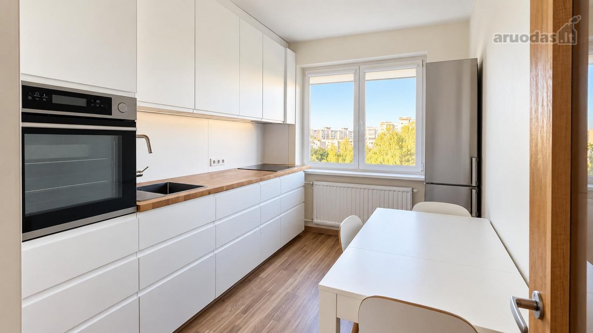 Išnuomojamas tvarkingas 3 kambarių, 61 m² - nuotraukos Nr. 2