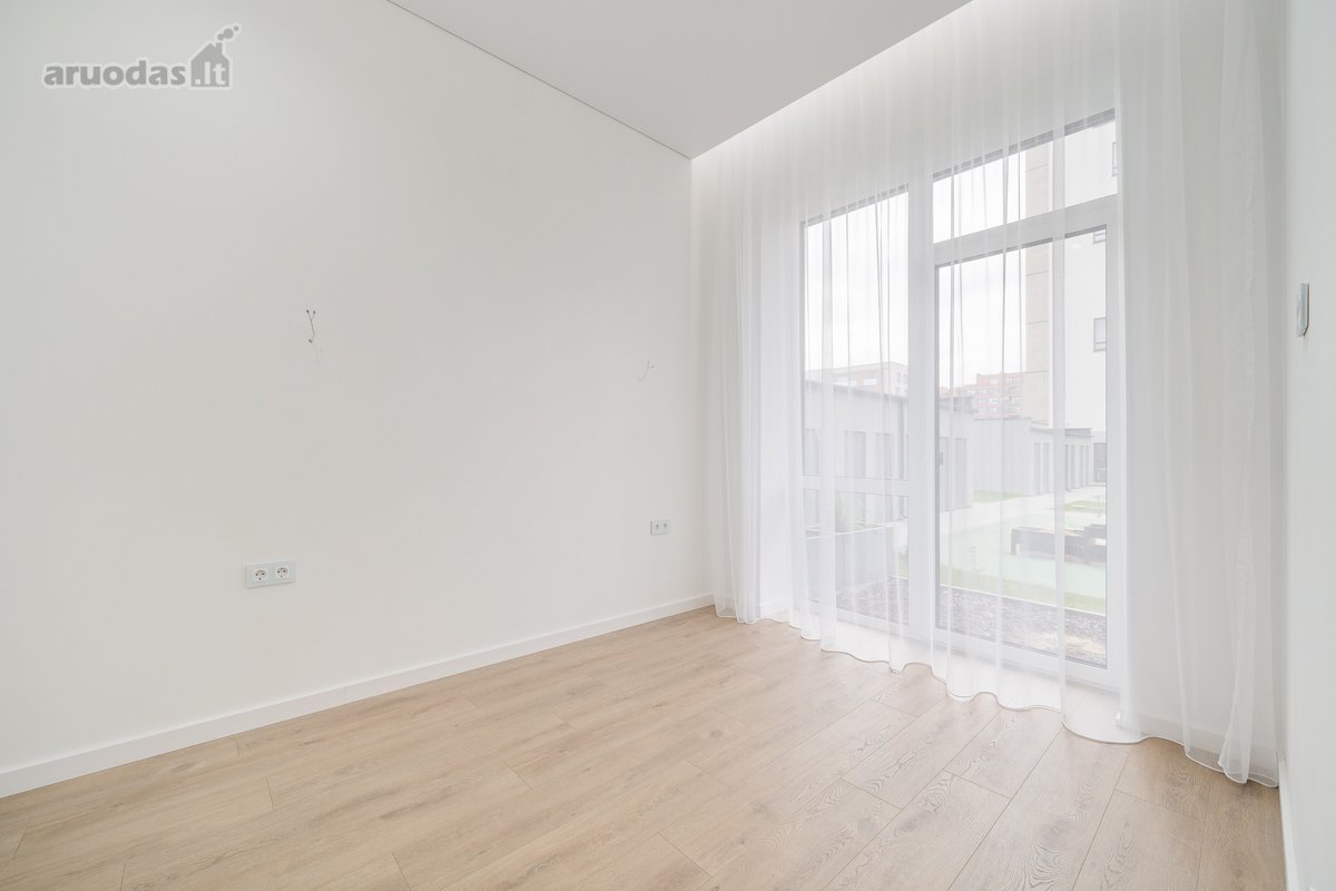 Parduodamas Moderniai Įrengtas 2 Kambarių - nuotraukos Nr. 13
