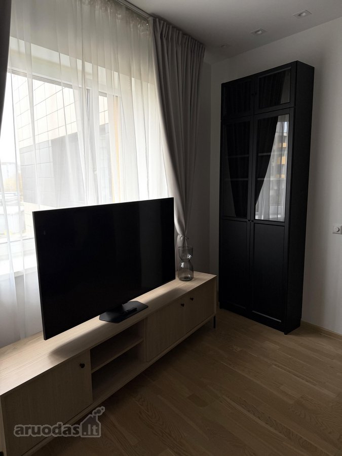 Išnuomojamas 2 Kambarių Butas Ozo Parke, J. - nuotraukos Nr. 9