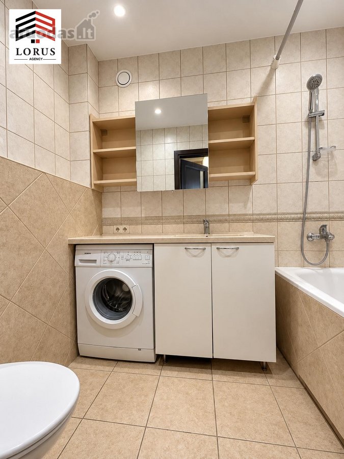 Nuomojamas erdvus ir šviesus 1 kambario butas - nuotraukos Nr. 13
