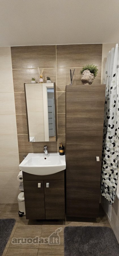 Išnuomojamas ilgalaikei nuomai vieno kambario - nuotraukos Nr. 9