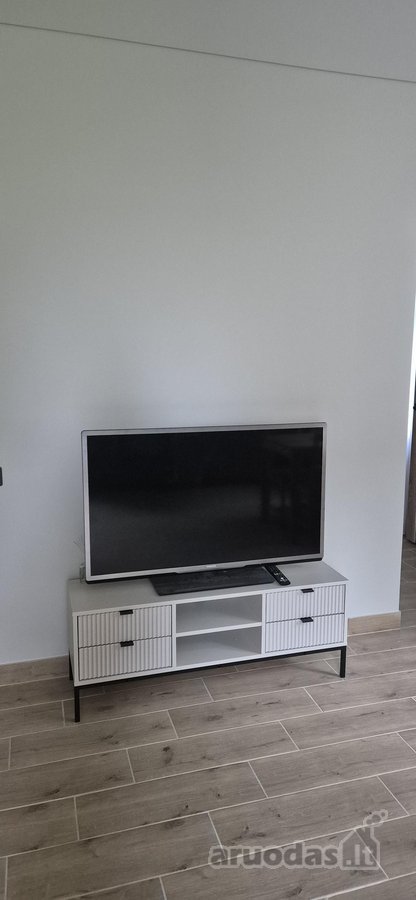 Parduodamas naujai įrengtas 3 kambarių butas - nuotraukos Nr. 7