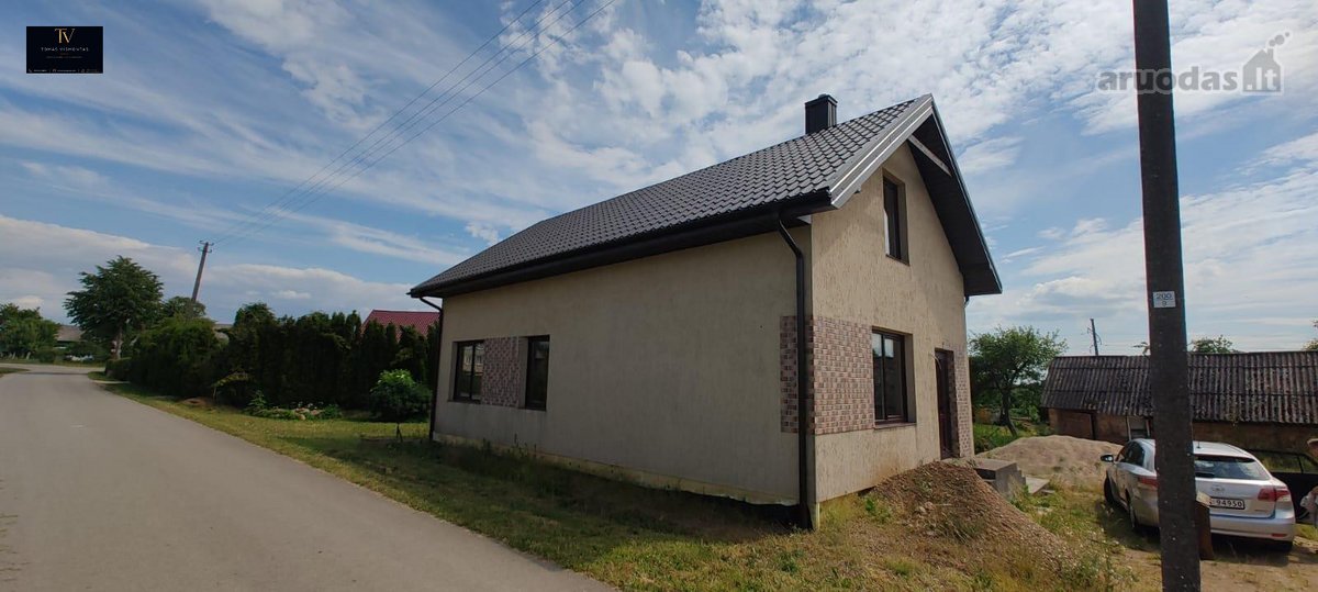 Namas Ylakiuose Skuodo raj. su dideliu sklypu - nuotraukos Nr. 2