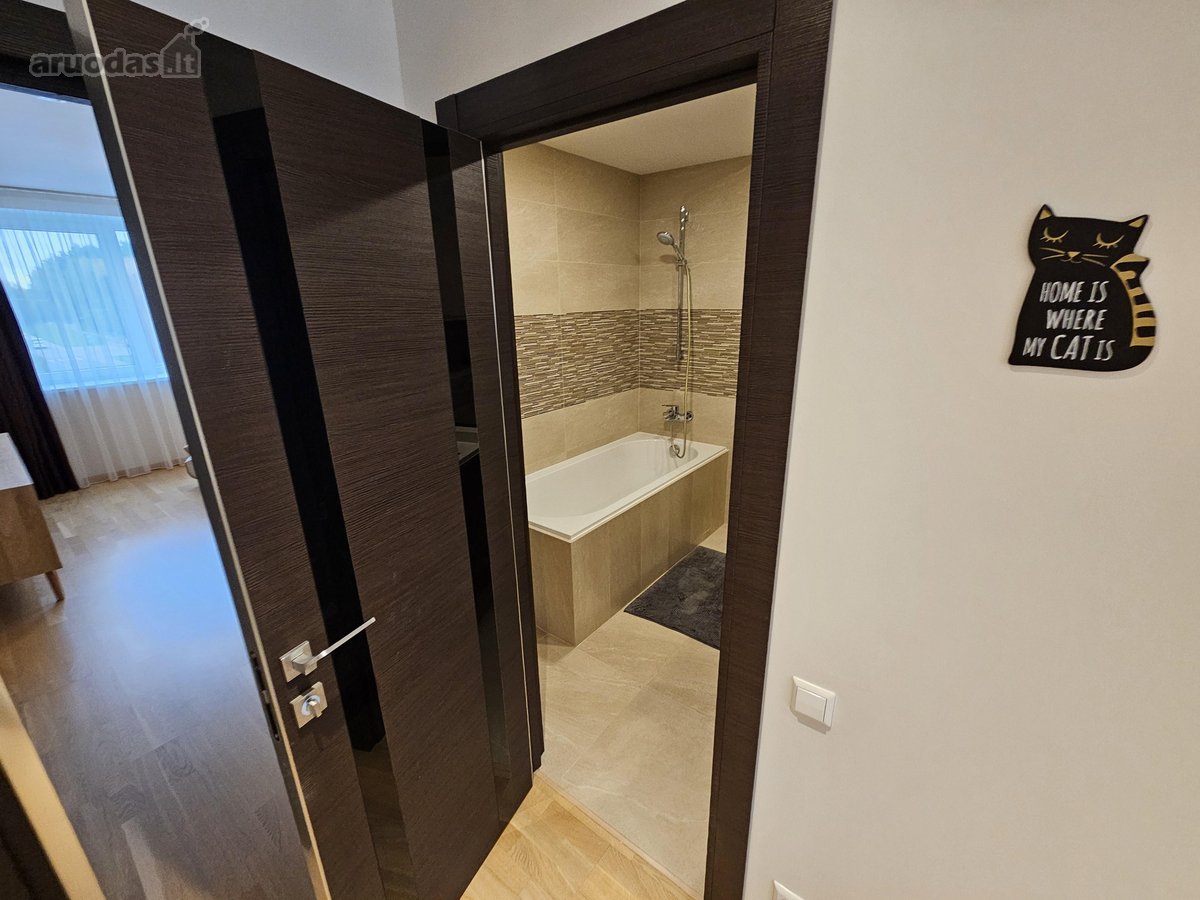 Išnuomojamas erdvus 2 kambarių butas. Butas - nuotraukos Nr. 9