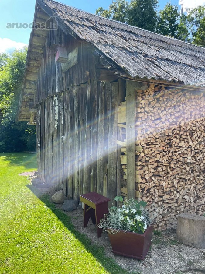 Senos statybos gyvenamasis namas, pusiau - nuotraukos Nr. 2