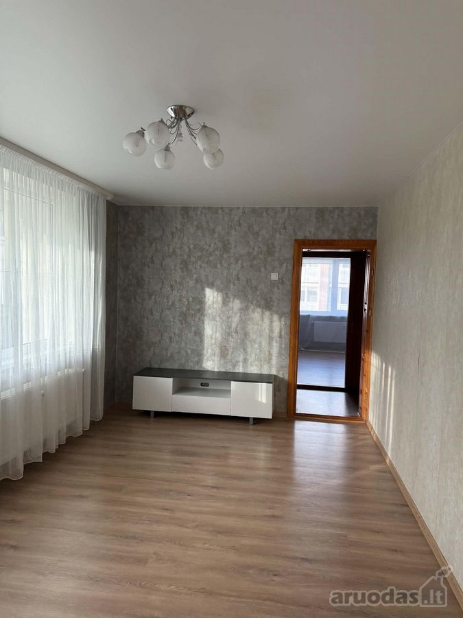Parduodamas 2 Kambarių Butas Ežerėlio Centre! - nuotraukos Nr. 3