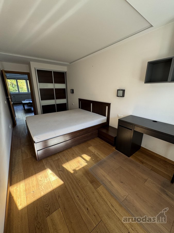 Nuomojamas su visais esančiais baldais ir - nuotraukos Nr. 13