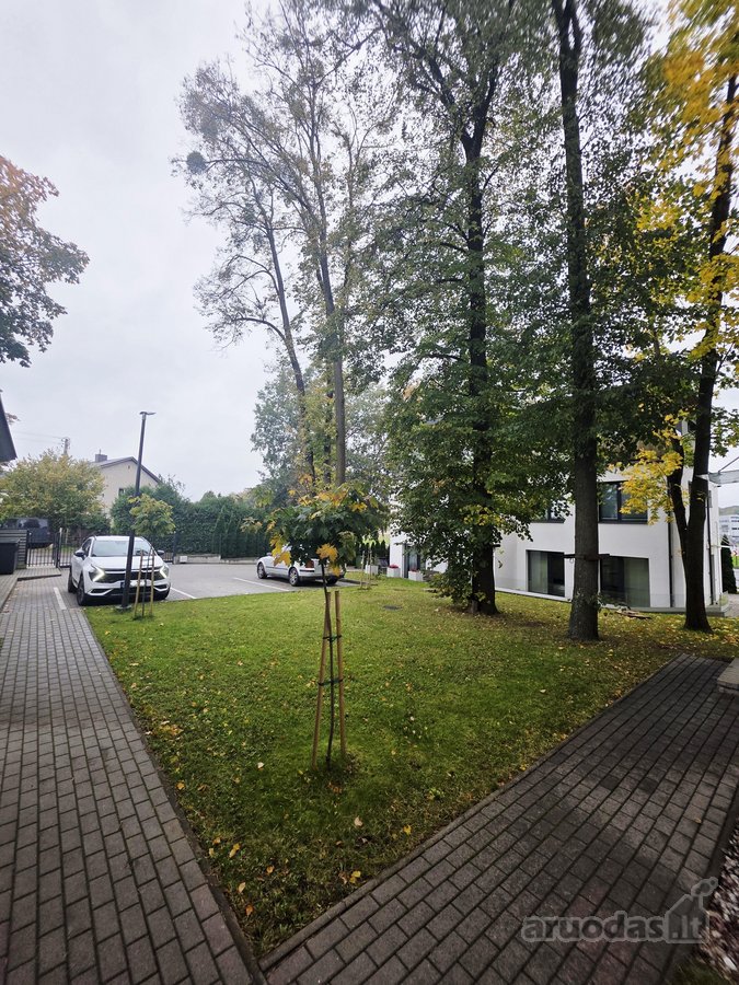 Išnuomojamas jaukus ir modernus 2 kambarių - nuotraukos Nr. 22