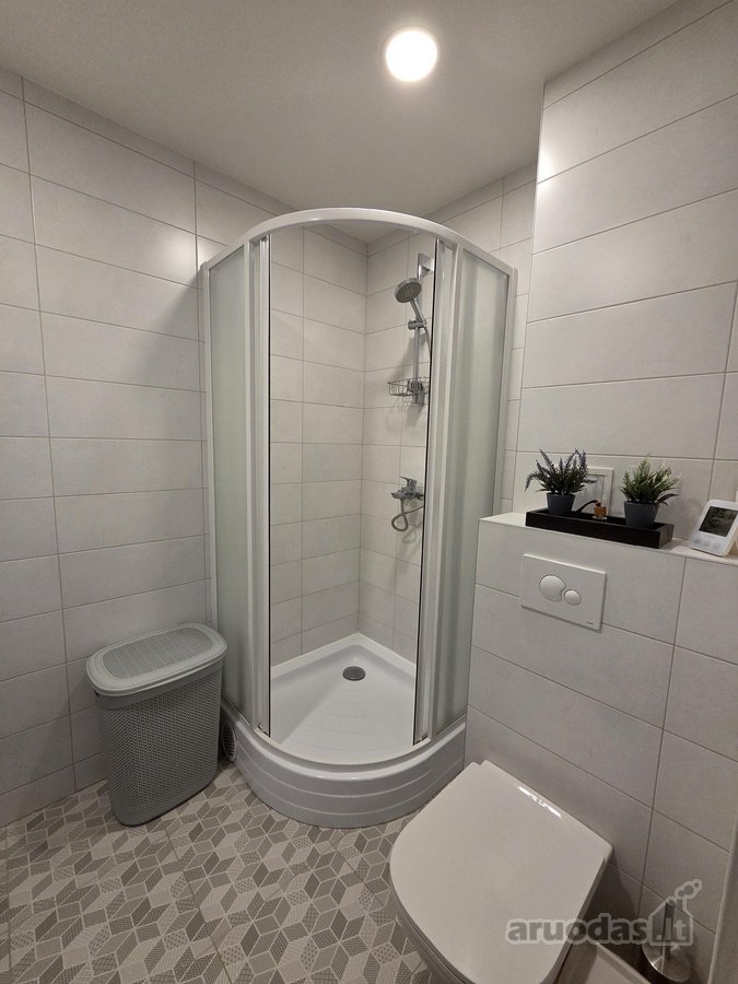 Išnuomojamas jaukus, šviesus ir pilnai - nuotraukos Nr. 14