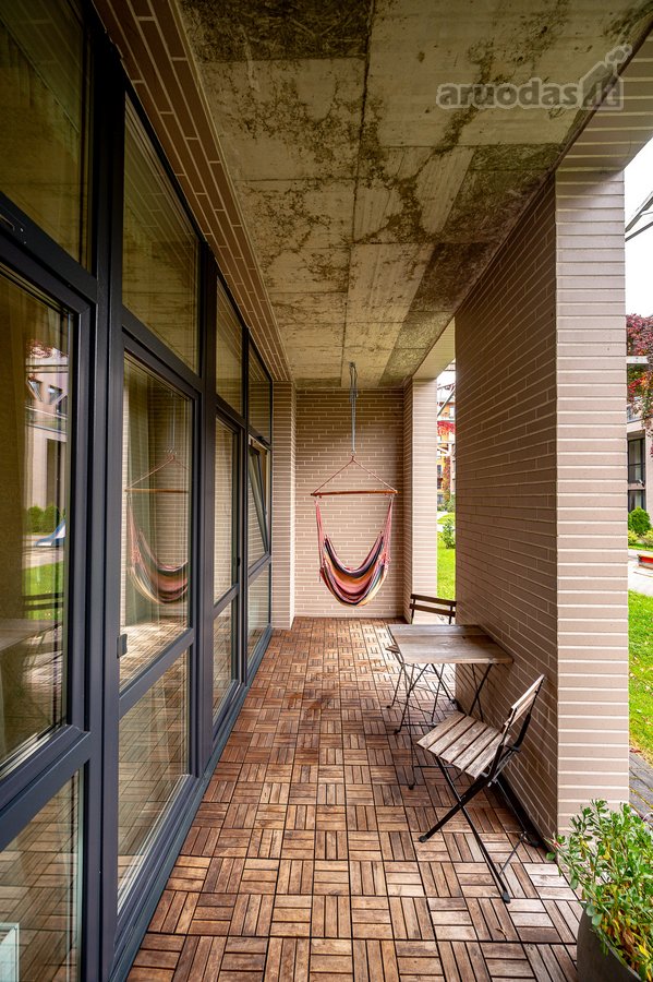 Aukštų lubų 2 kambarių butas Loft Town - nuotraukos Nr. 27