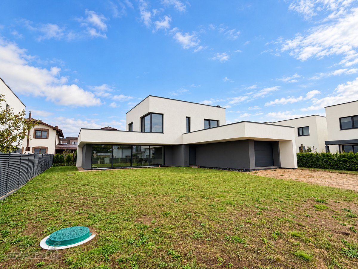 Parduodamas Modernus 207 m² Namas Pilaitėje, - nuotraukos Nr. 3