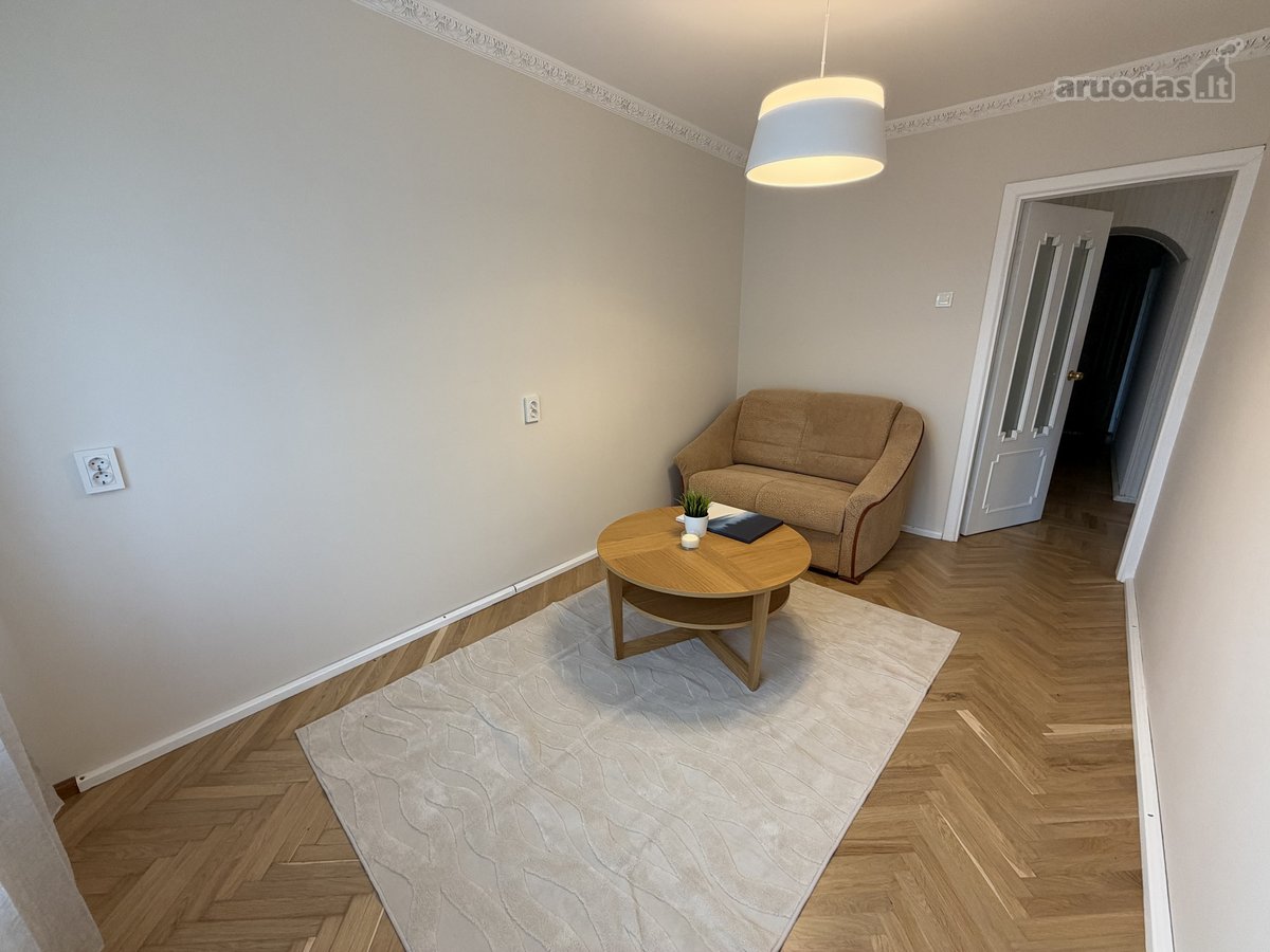 Suremontuotas trijų kmb. Žaliakalnyje - nuotraukos Nr. 12