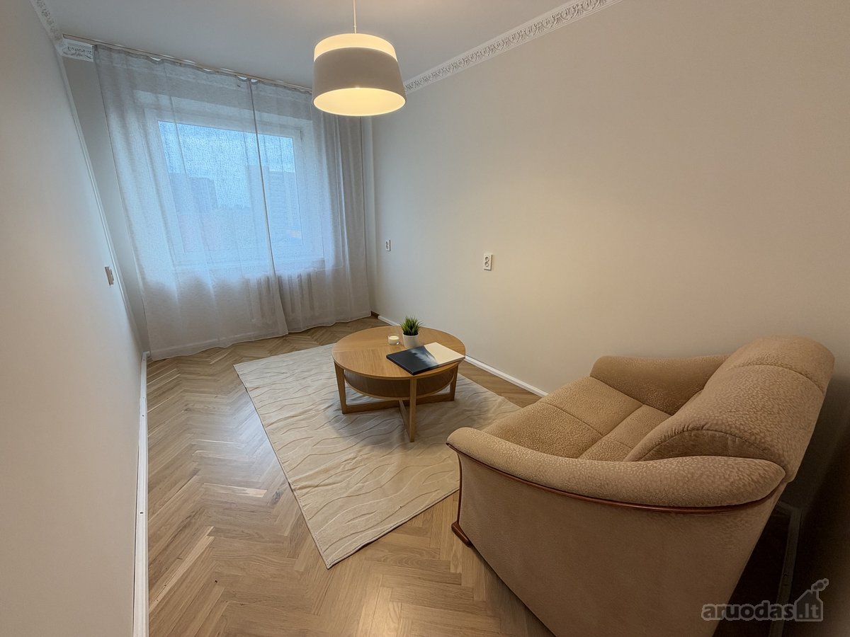 Suremontuotas trijų kmb. Žaliakalnyje - nuotraukos Nr. 11