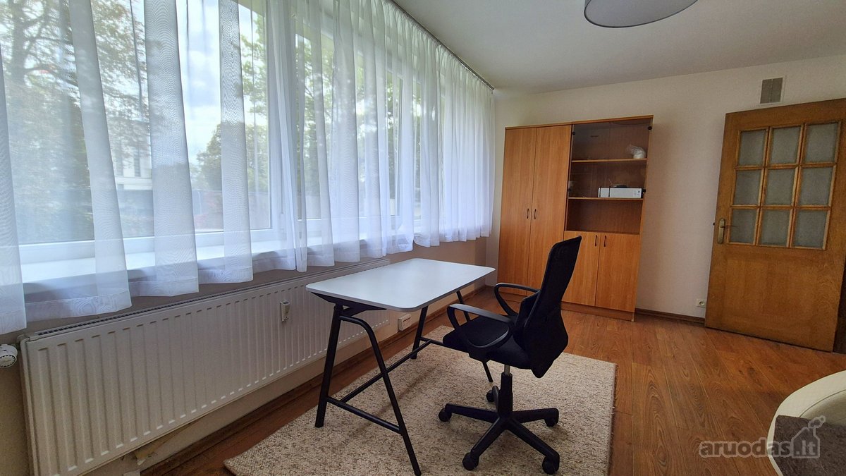 Nuomojamas labai tvarkingas, erdvus, jaukus 4 - nuotraukos Nr. 13