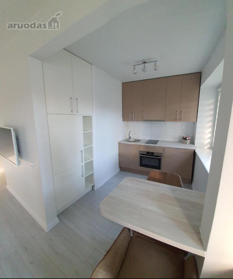 Išnuomojamas 2 kambarių butas centrinėje - nuotraukos Nr. 3