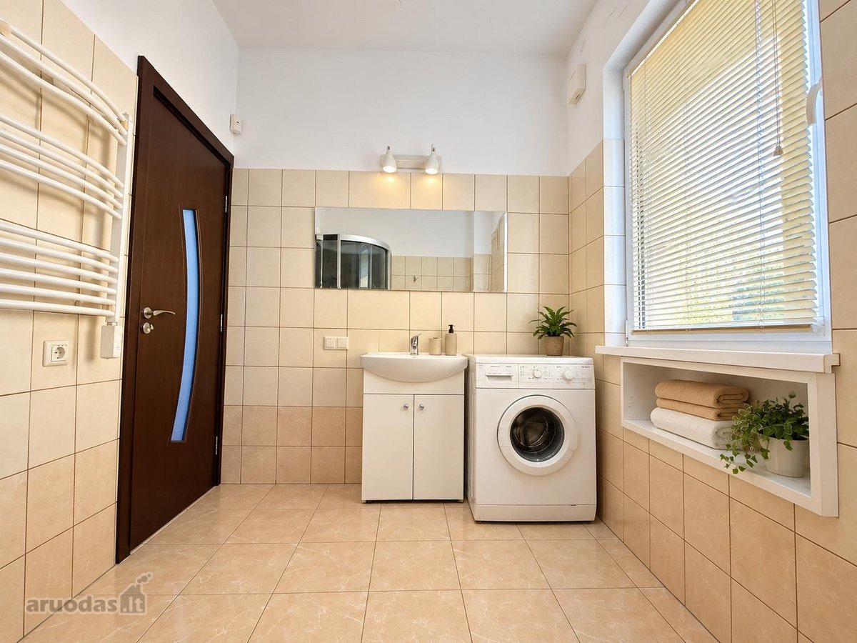 Parduodamas įrengtas 146 m² namas Laumėnuose - nuotraukos Nr. 11