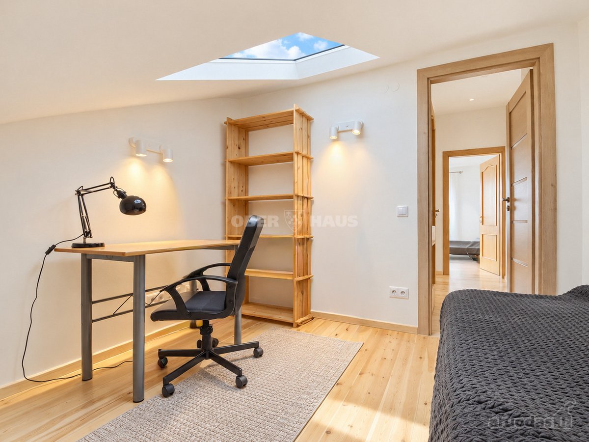 Nuomojamas erdvus 3 kambarių butas S. - nuotraukos Nr. 8