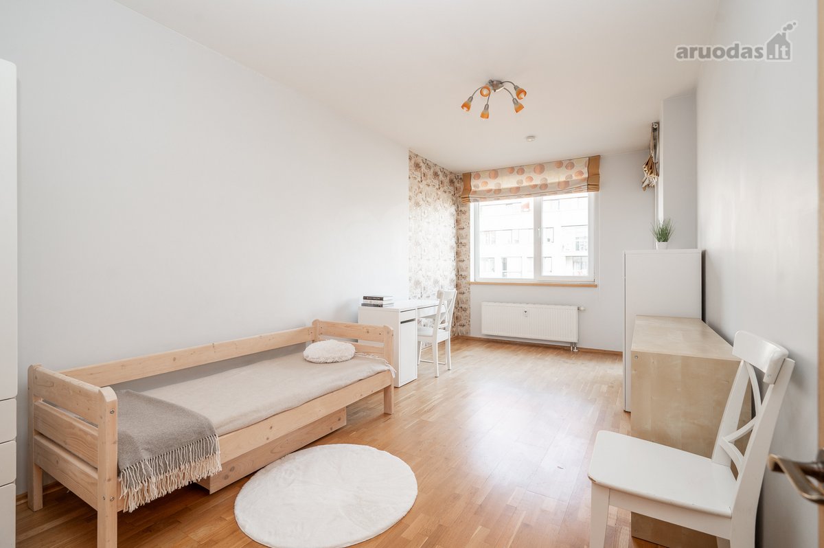 Parduodamas jaukus, šviesus 3 kambarių butas - nuotraukos Nr. 14