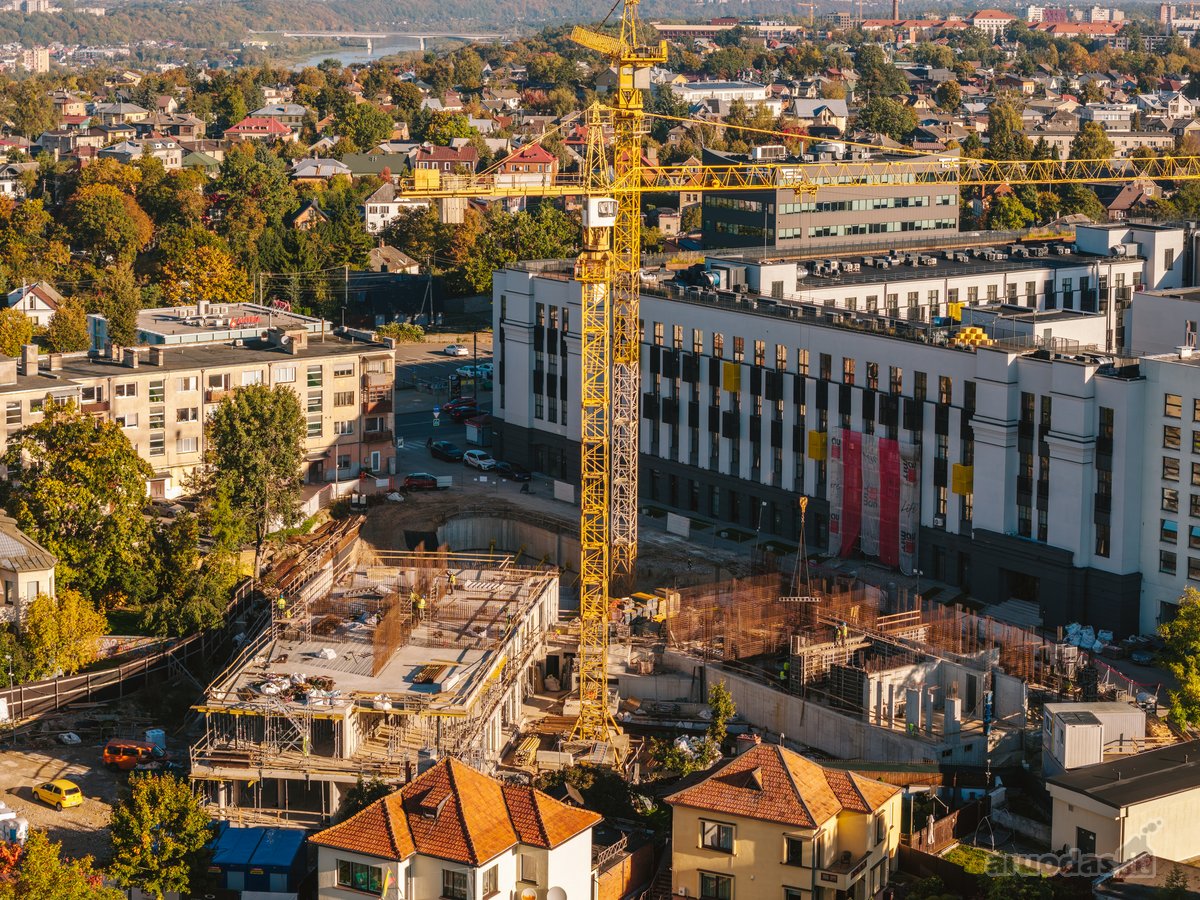 Gyvenimas Žaliakalnio šlaite su miesto panorama - nuotraukos Nr. 7