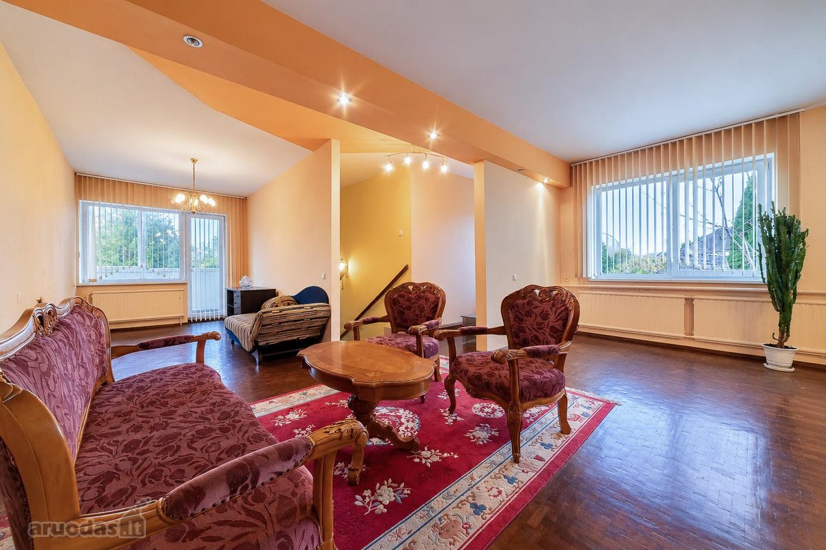 Parduodamas Erdvus Mūrinis Namas Šiaulių - nuotraukos Nr. 18
