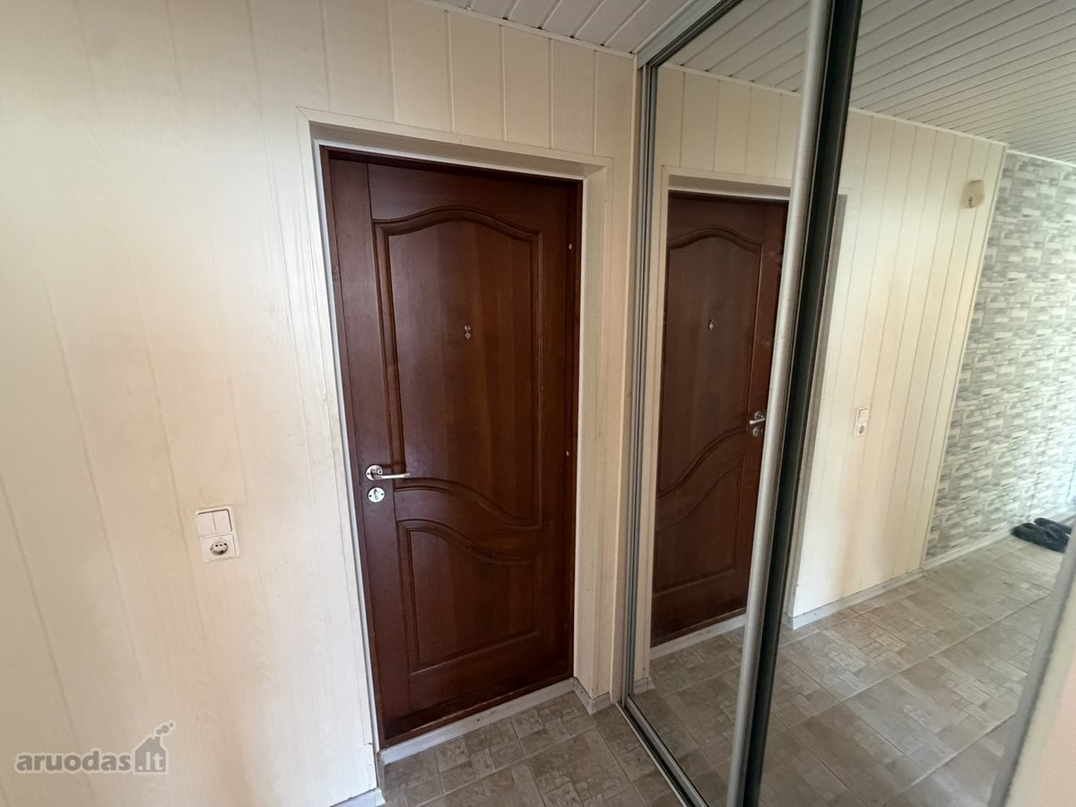 Parduodamas erdvus 2 kambarių butas, esantis - nuotraukos Nr. 10