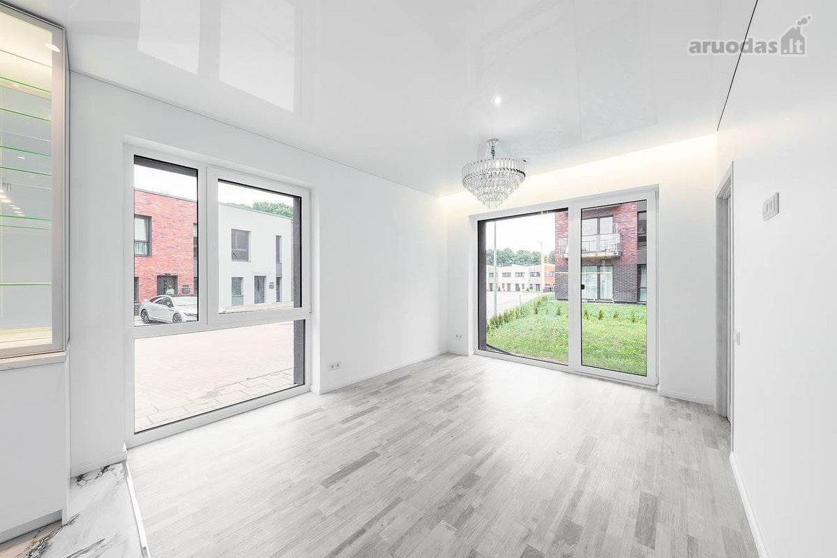Išskirtinis 2 Kambarių Butas Su 40 M² Terasa - nuotraukos Nr. 8