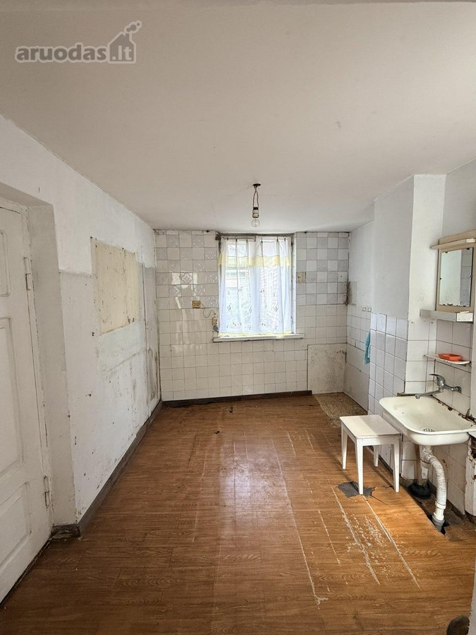 Parduodami Du Gyvenamieji Namai Mieste – 78 000 € - nuotraukos Nr. 6
