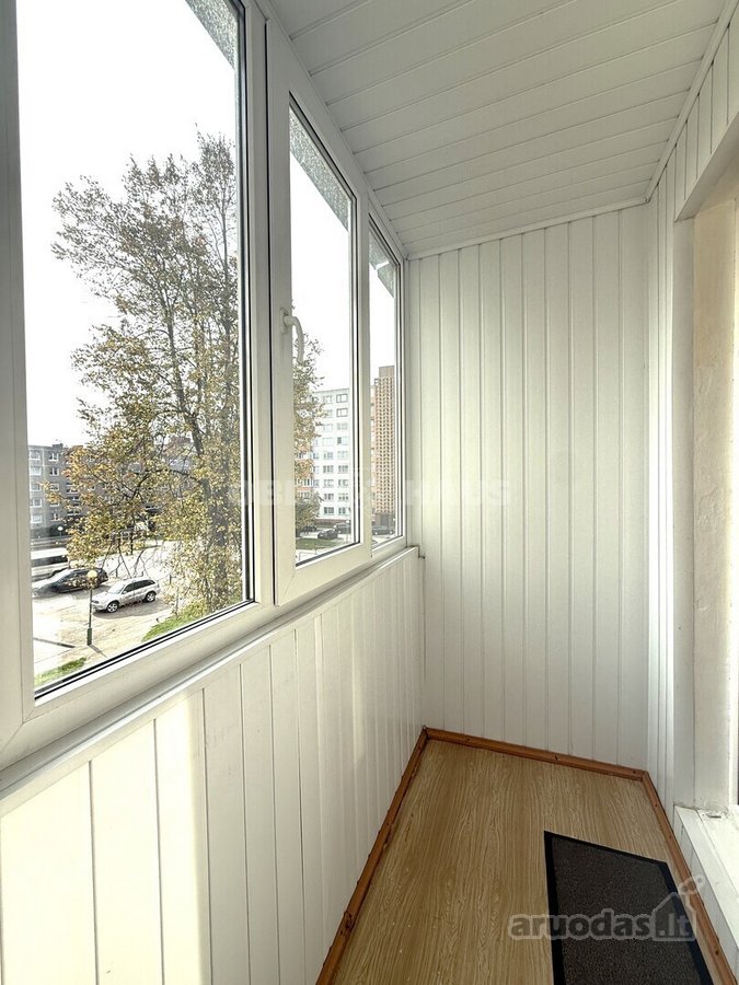 Parduodamas dviejų kambarių butas su labai - nuotraukos Nr. 14