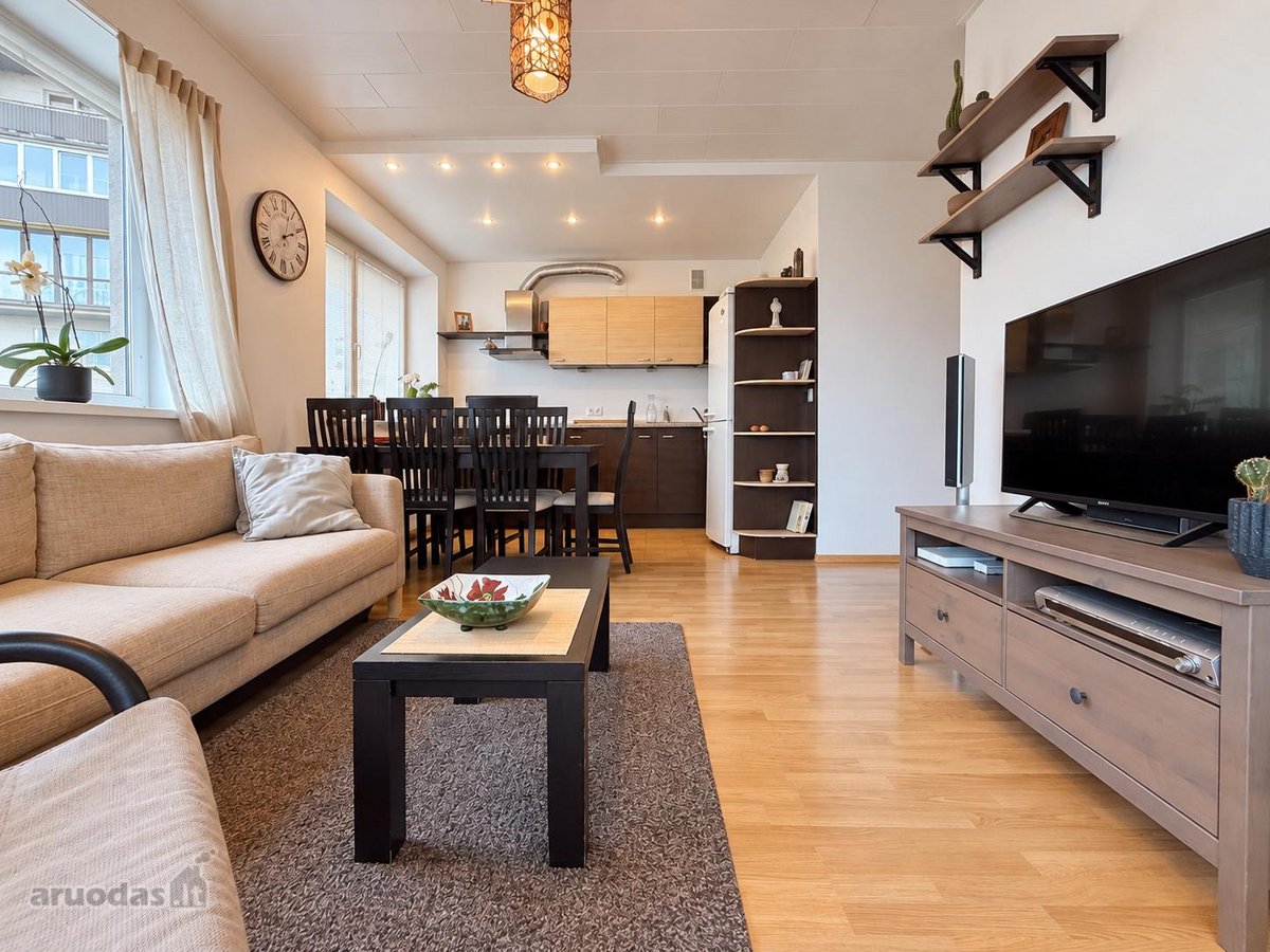 Išnuomojamas šviesus 3 kambarių butas - nuotraukos Nr. 8