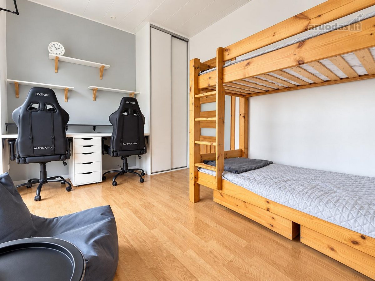 Išnuomojamas šviesus 3 kambarių butas - nuotraukos Nr. 15