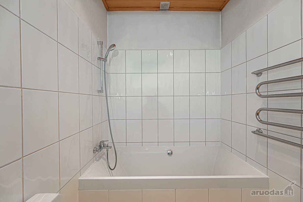 Išnuomojamas erdvus 2/3 kambarių butas - nuotraukos Nr. 20