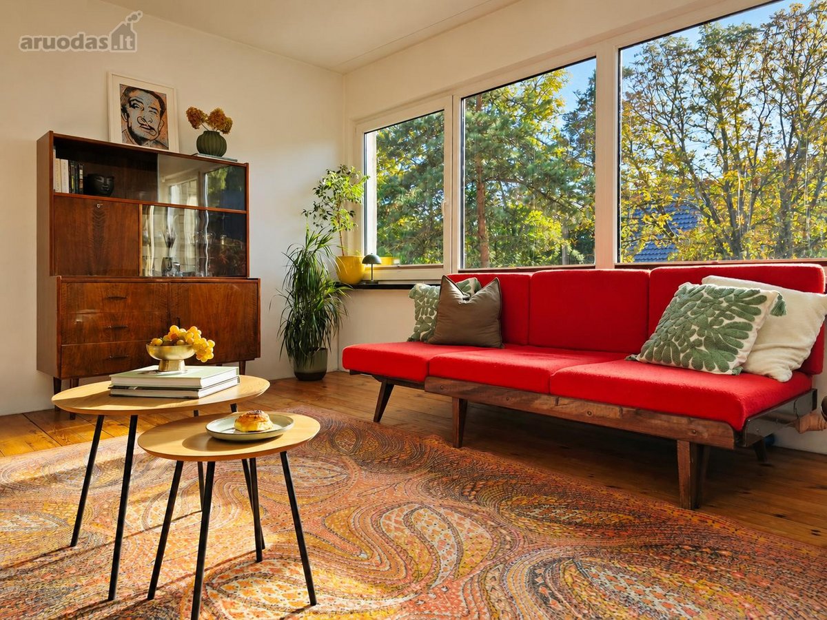 Parduodamas trijų kambarių butas su erdvia - nuotraukos Nr. 7
