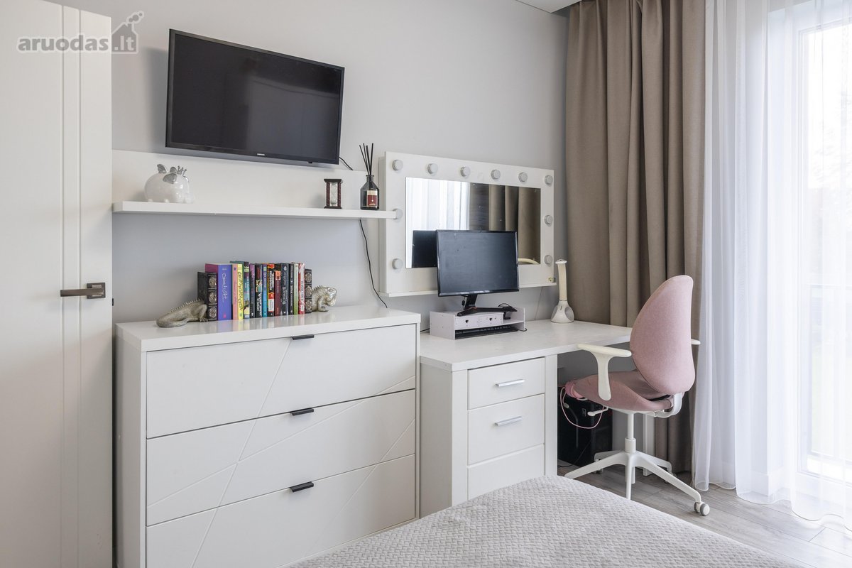 Parduodamas pilnai įrengtas 138 m² namas - nuotraukos Nr. 20