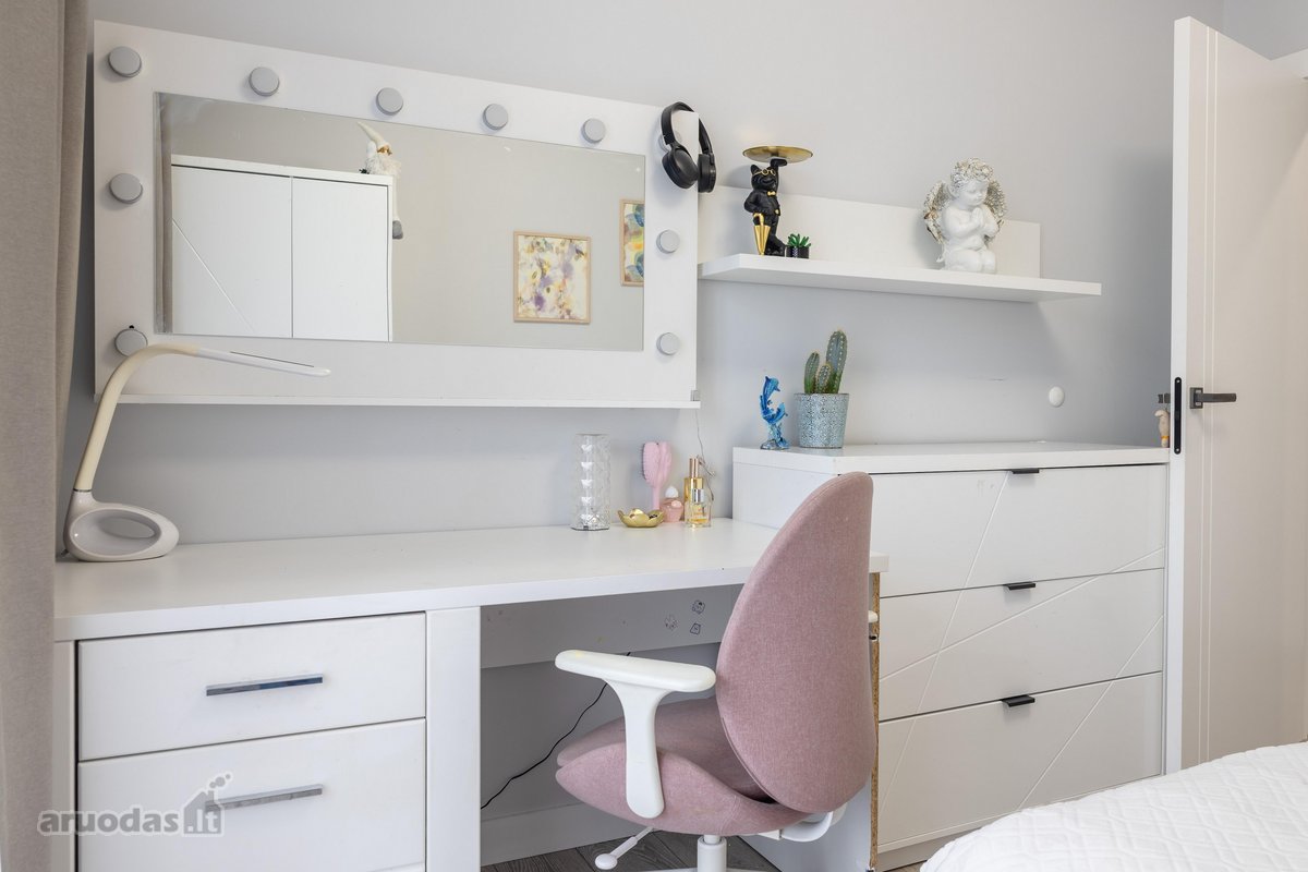 Parduodamas pilnai įrengtas 138 m² namas - nuotraukos Nr. 23
