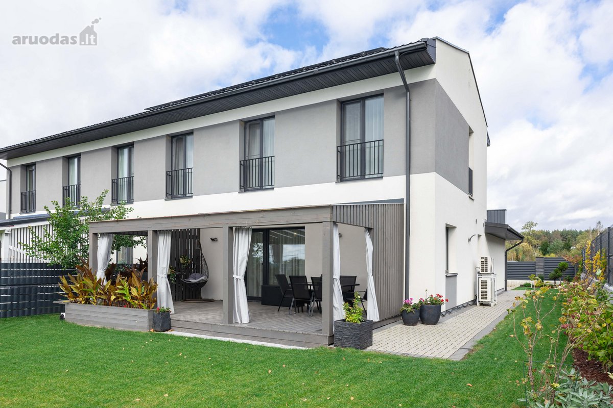 Parduodamas pilnai įrengtas 138 m² namas - nuotraukos Nr. 36