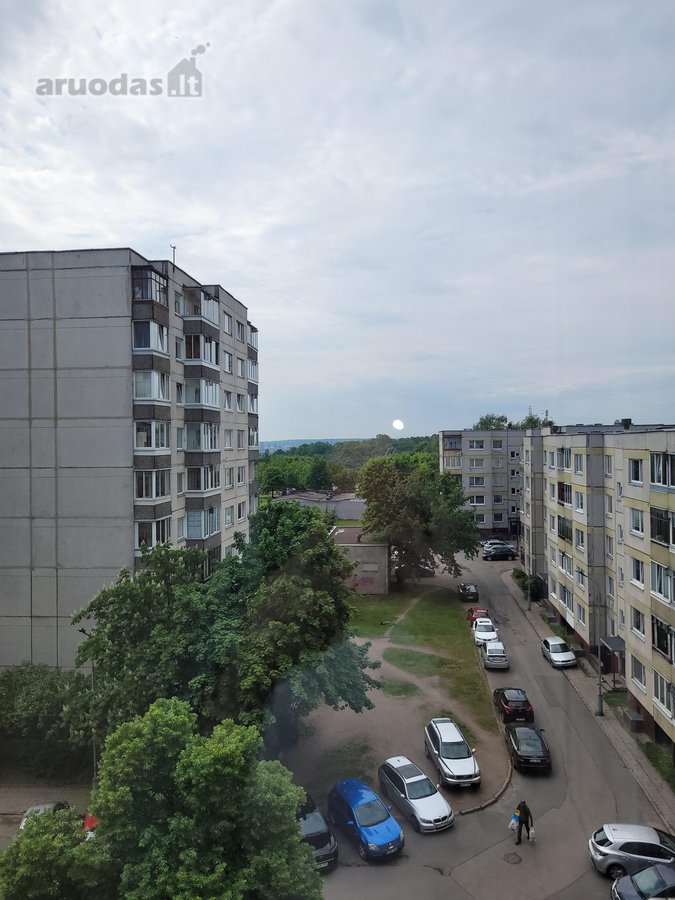 Išnuomojamas jaukus bei šiltas butas.porai - nuotraukos Nr. 7