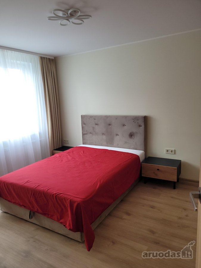 Išnuomojamas jaukus bei šiltas butas.porai - nuotraukos Nr. 10