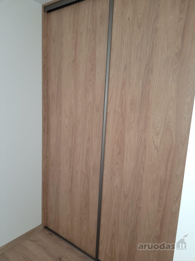 Išnuomojamas jaukus bei šiltas butas.porai - nuotraukos Nr. 14