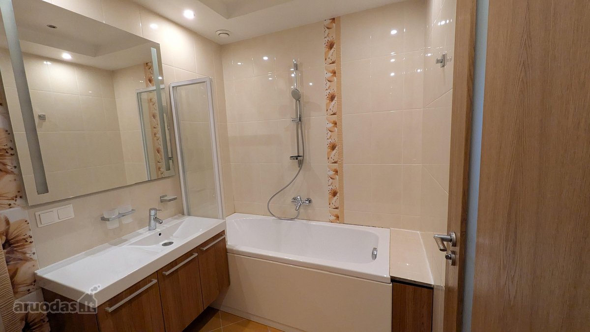 Išnuomojamas Šviesus Ir Jaukus 3 Kambarių - nuotraukos Nr. 8