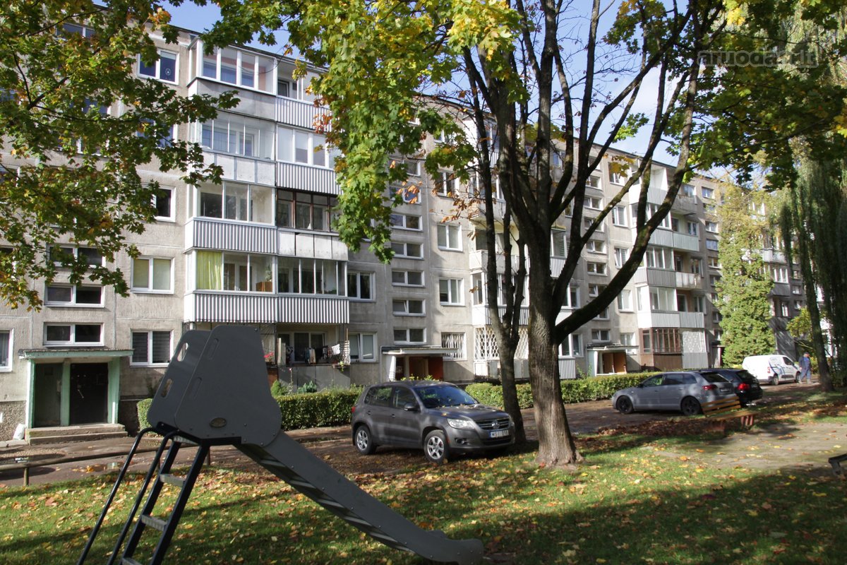 Parduodamas jaukus dviejų kambarių butas - nuotraukos Nr. 3