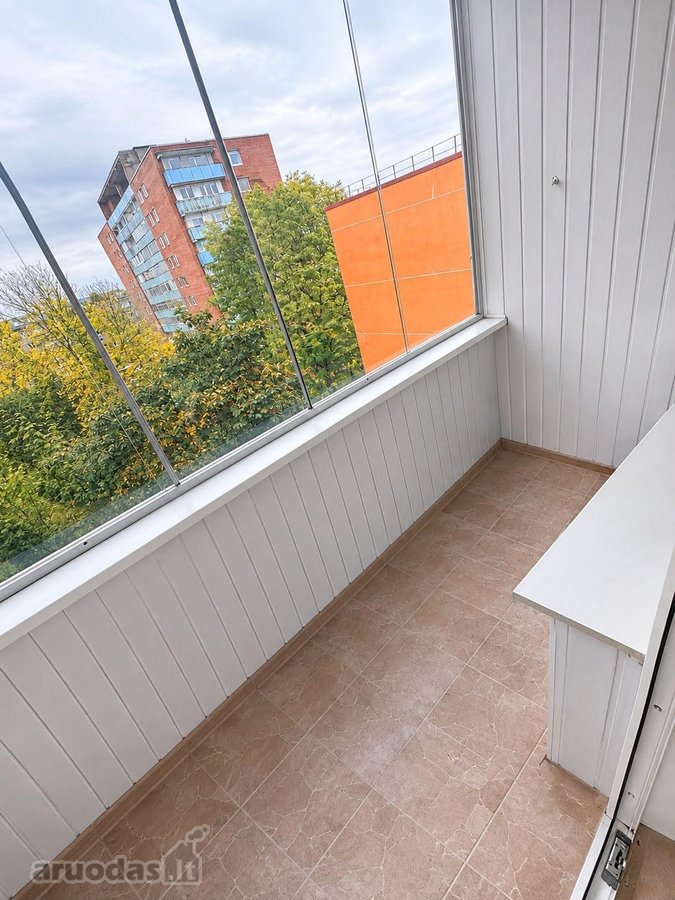 Parduodamas Jaukus 3 Kambarių Butas Su Dviem - nuotraukos Nr. 14
