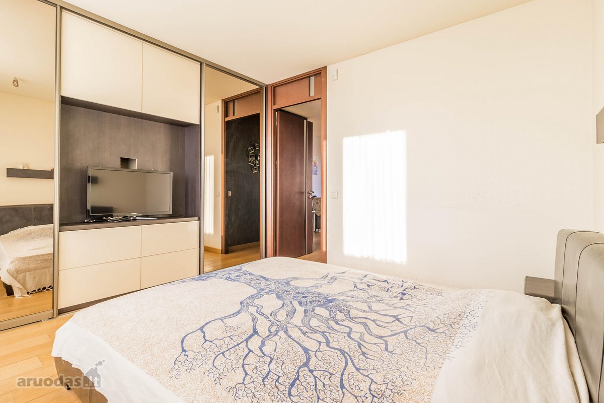 Šviesus, moderniai įrengtas 55m² butas - nuotraukos Nr. 9
